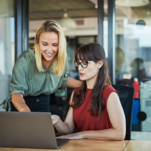 two entrepreneurs talking about independent pension advice