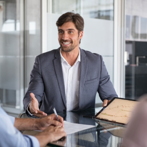 A financial adviser having a positive conversation about IHT wealth management 